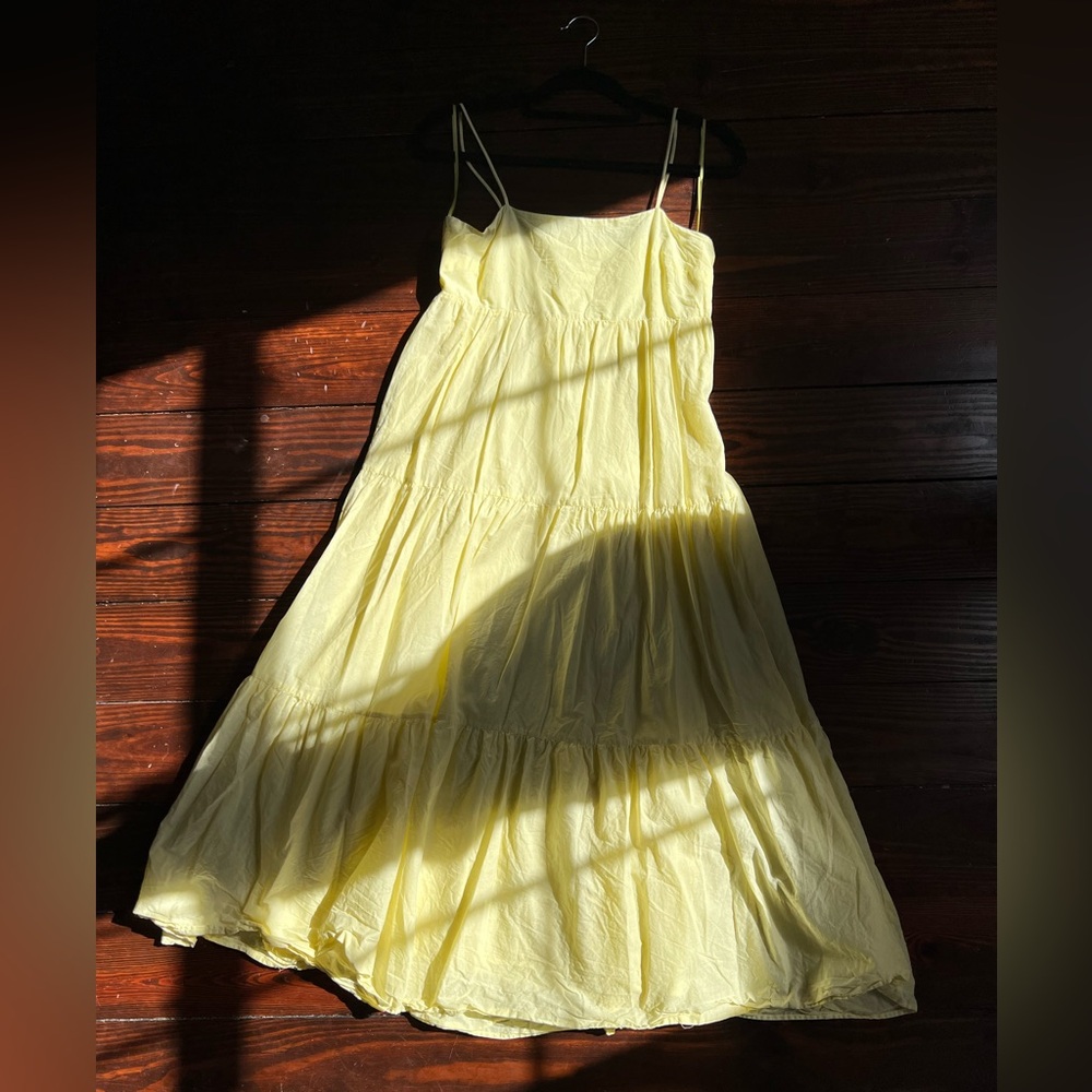 Zara yellow dress. US SIZE SMALL.
